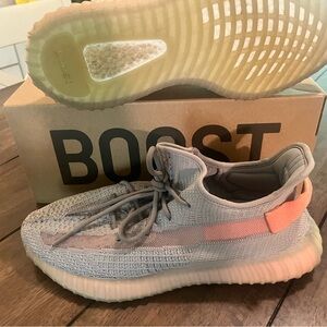 Men’s Yeezy Boost 350 V2 Rare - EG7492